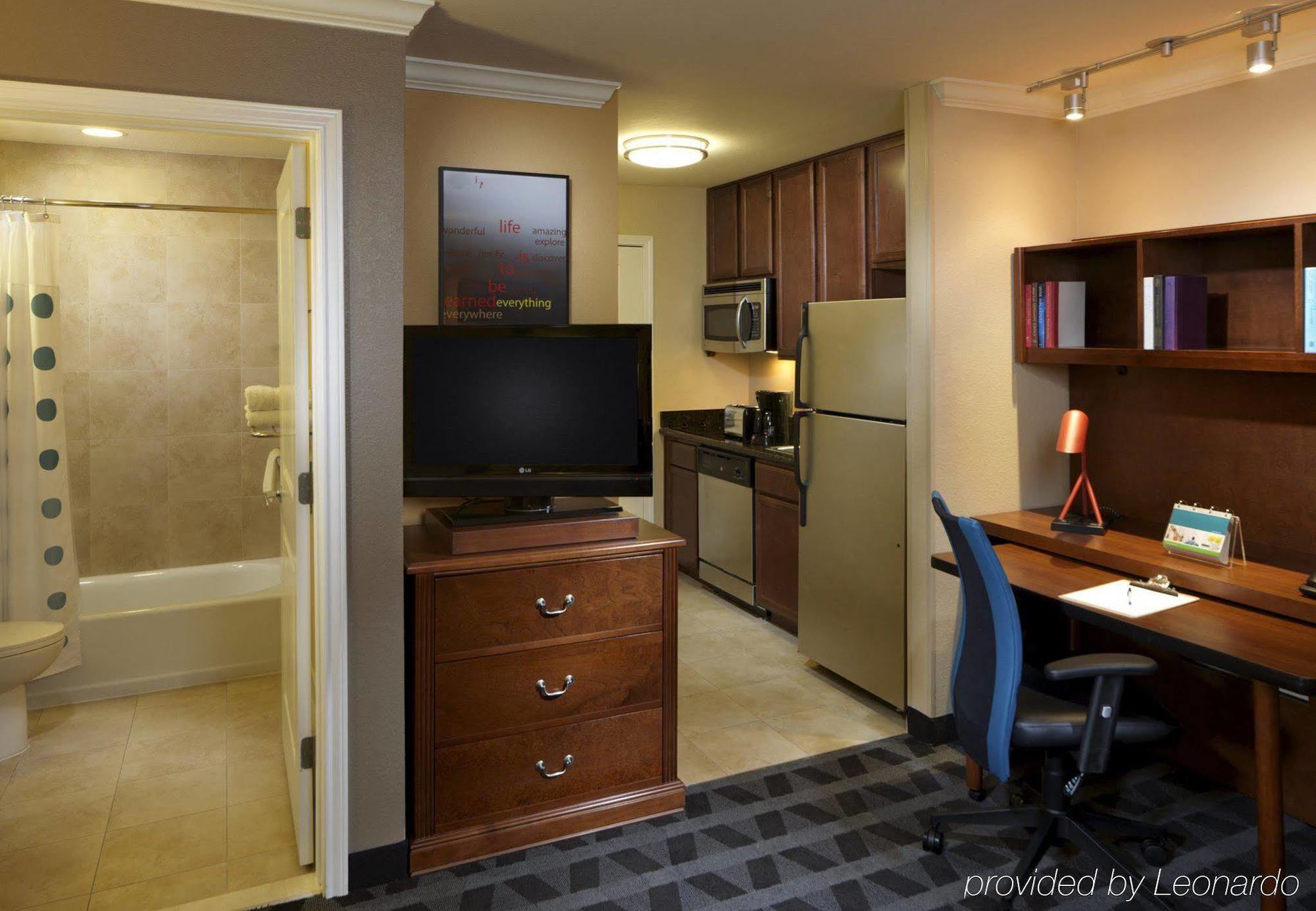 Towneplace Suites Houston North/Shenandoah Kültér fotó
